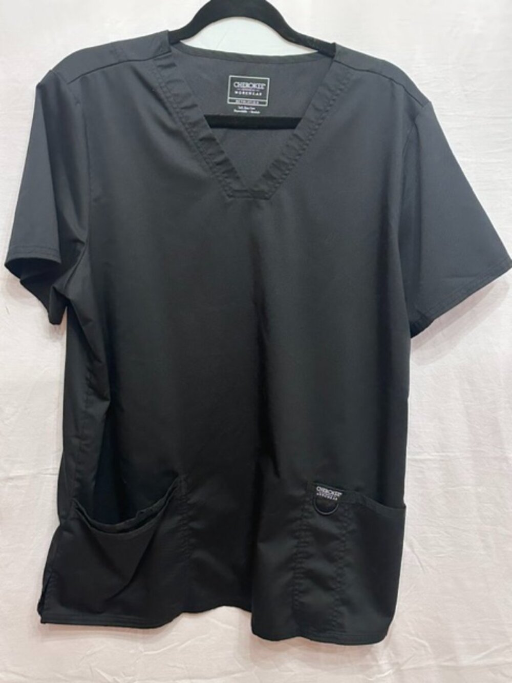 Cherokee Revolution Black V-Neck Scrub Top Large WW620 Stretch Workwear